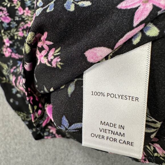 Fortune + Ivy Black Floral V-Neck Blouse Women's Small Short Sleeve Top - Picture 8 of 9